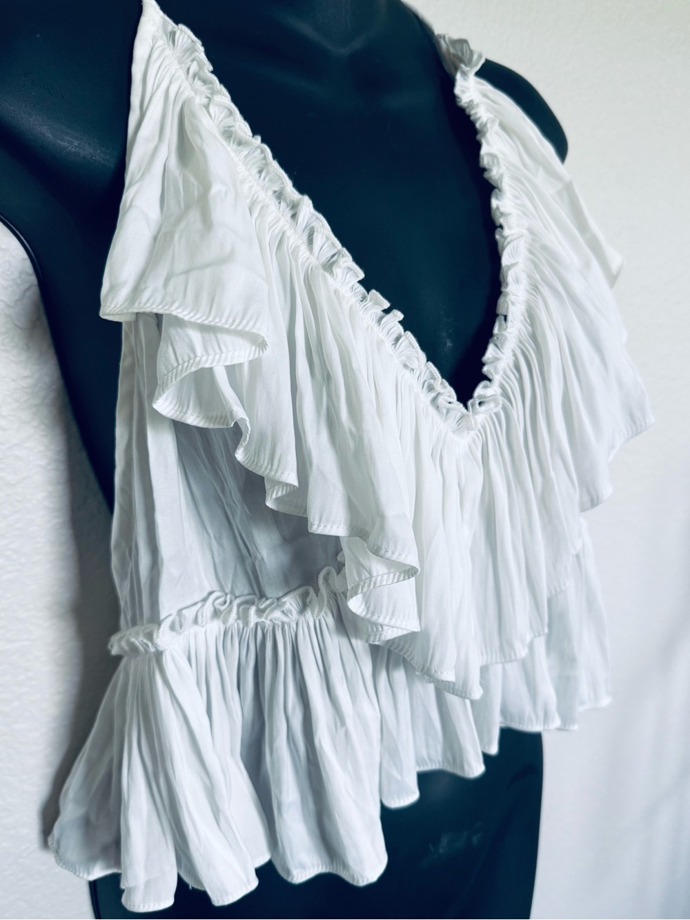 Free People White Ruffled Layered Cropped Tank Top XS - Picture 2 of 4